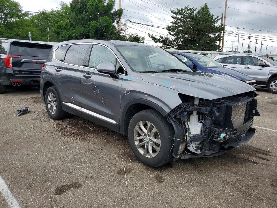 2020 HYUNDAI SANTA FE SEL 4