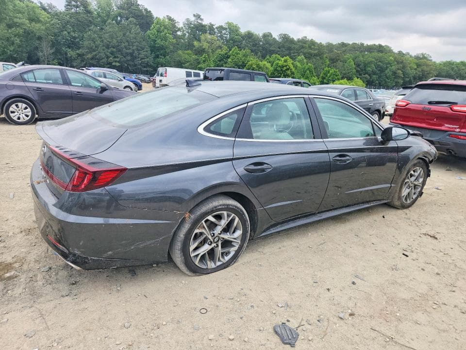 2023 HYUNDAI SONATA SEL 3