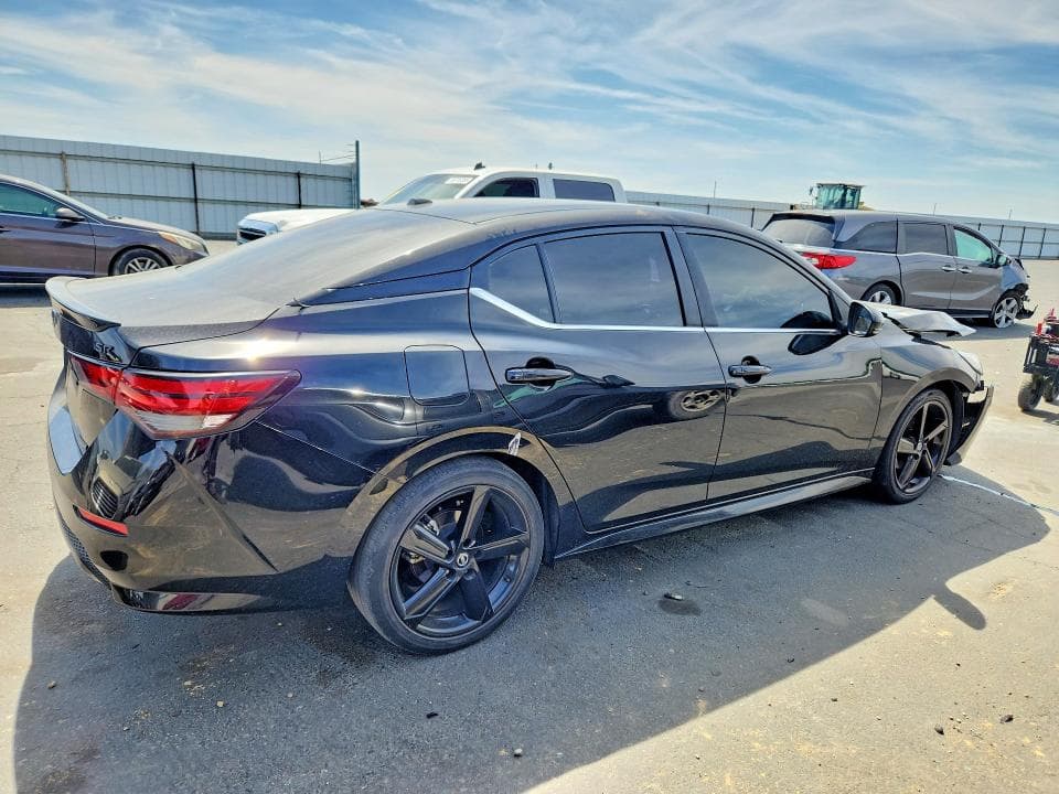 2023 NISSAN SENTRA SR 3
