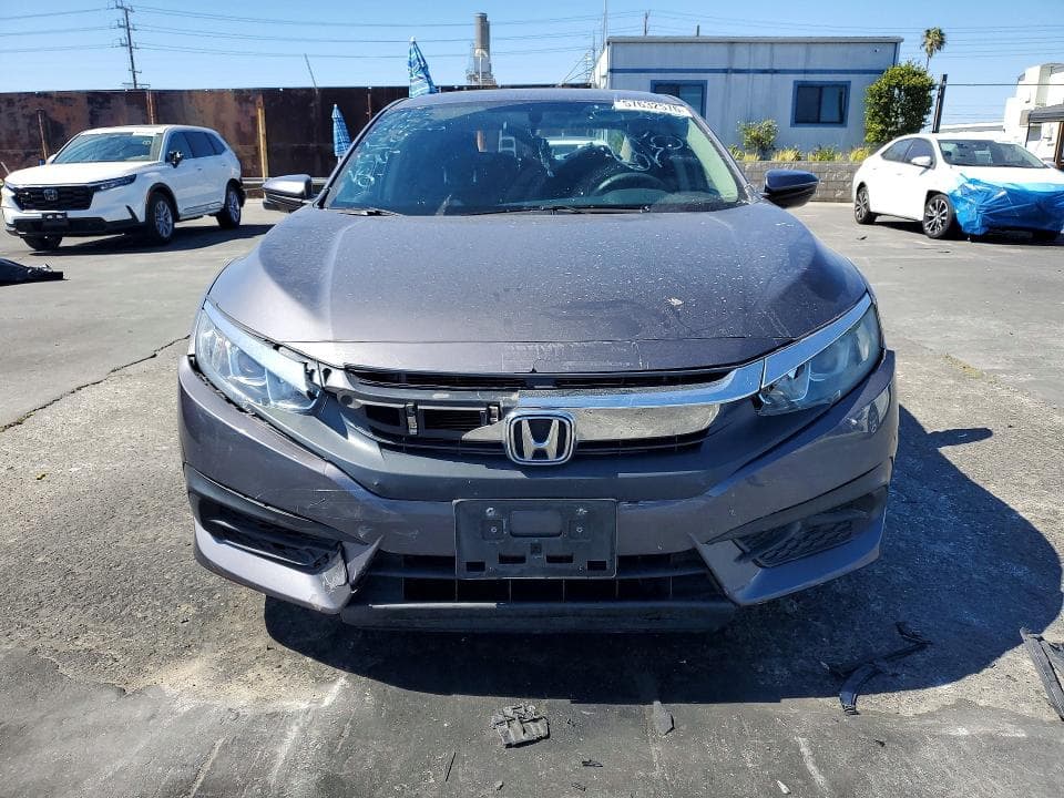 2018 HONDA CIVIC EX 5
