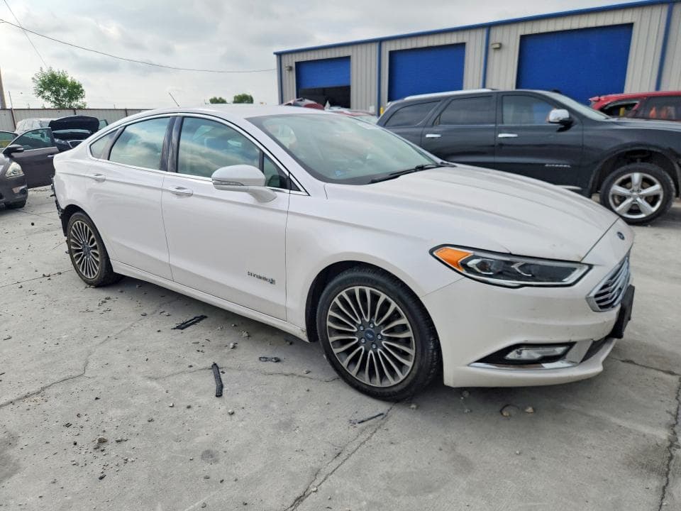 2017 FORD FUSION TITANIUM HEV 4