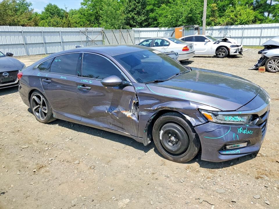 2018 HONDA ACCORD SPORT 4