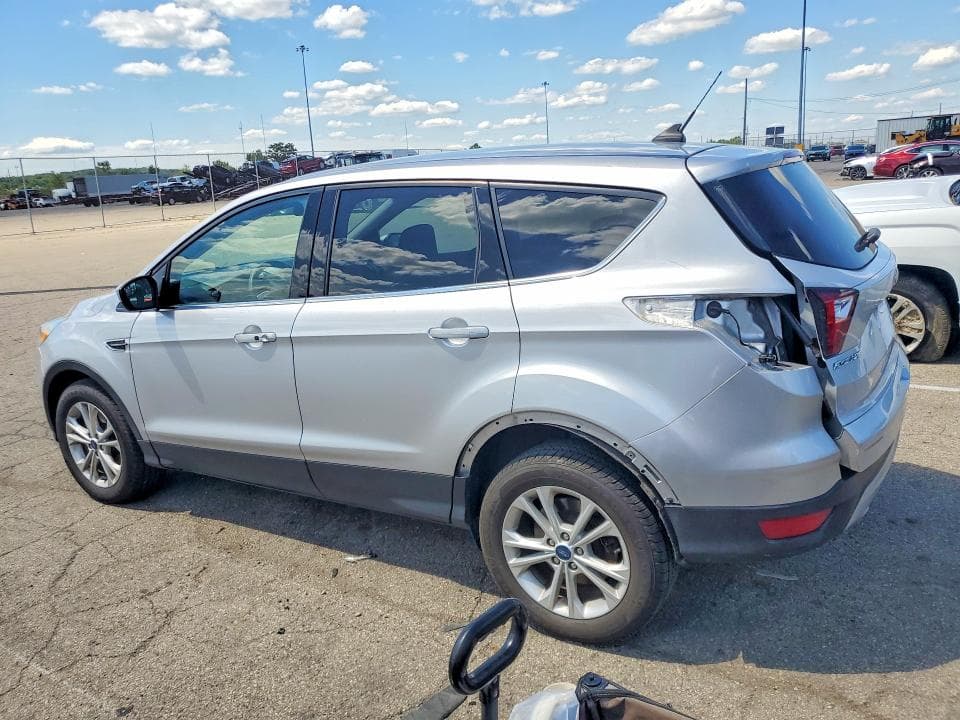 2019 FORD ESCAPE SE 2