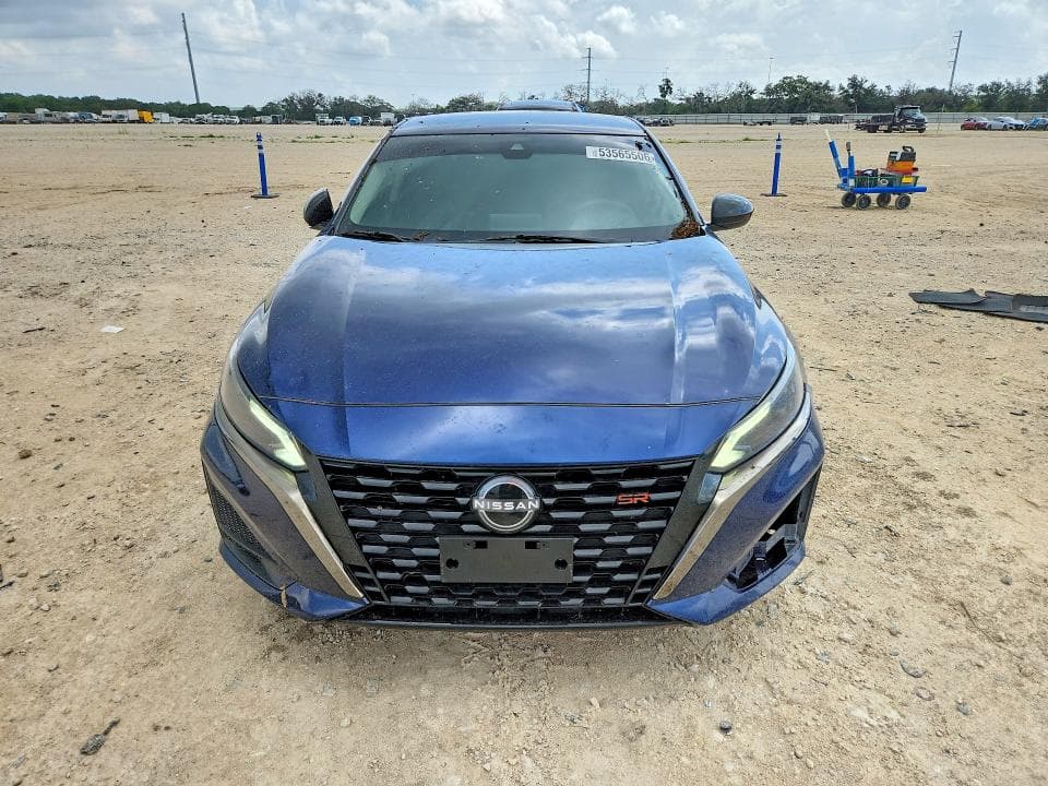 2024 NISSAN ALTIMA SR 5