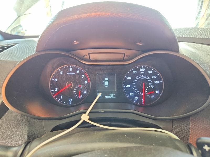 2017 HYUNDAI VELOSTER TURBO 9