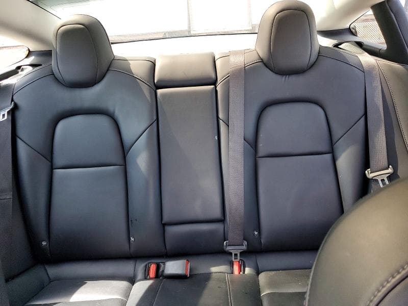 2018 TESLA MODEL 3 10