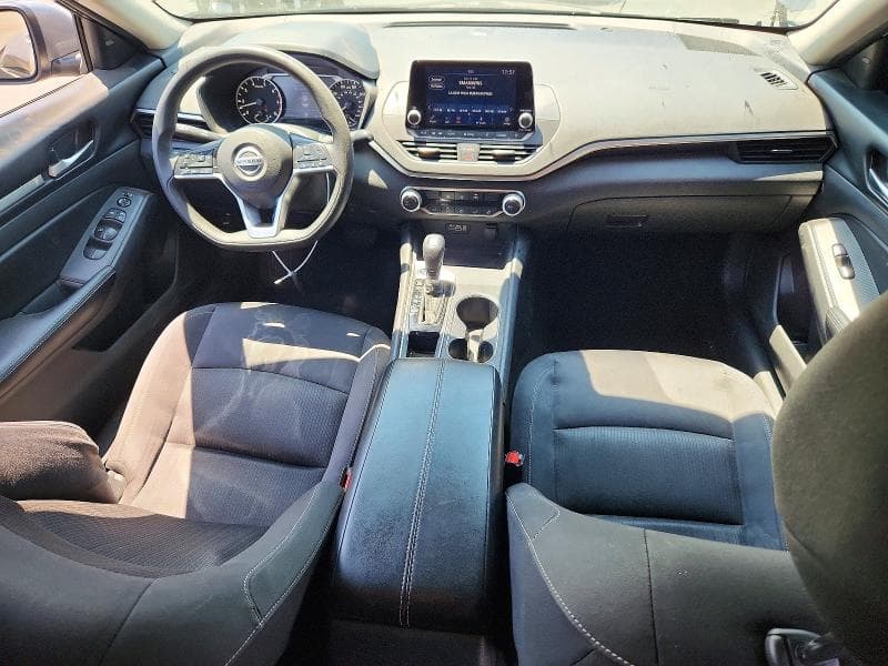 2022 NISSAN ALTIMA SV 8