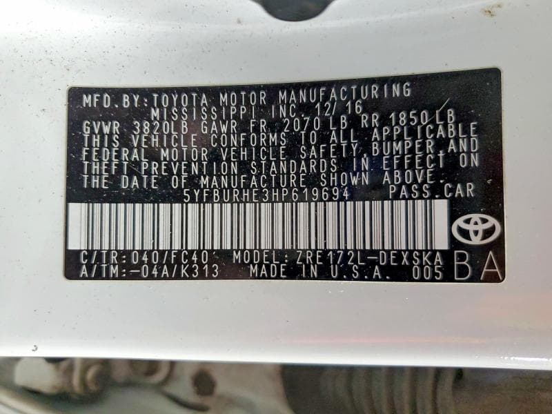 2017 TOYOTA COROLLA SE 13