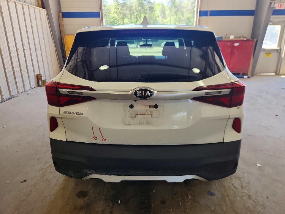 2021 KIA SELTOS LX 6