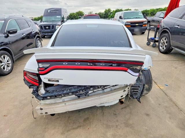 2017 DODGE CHARGER SE 6