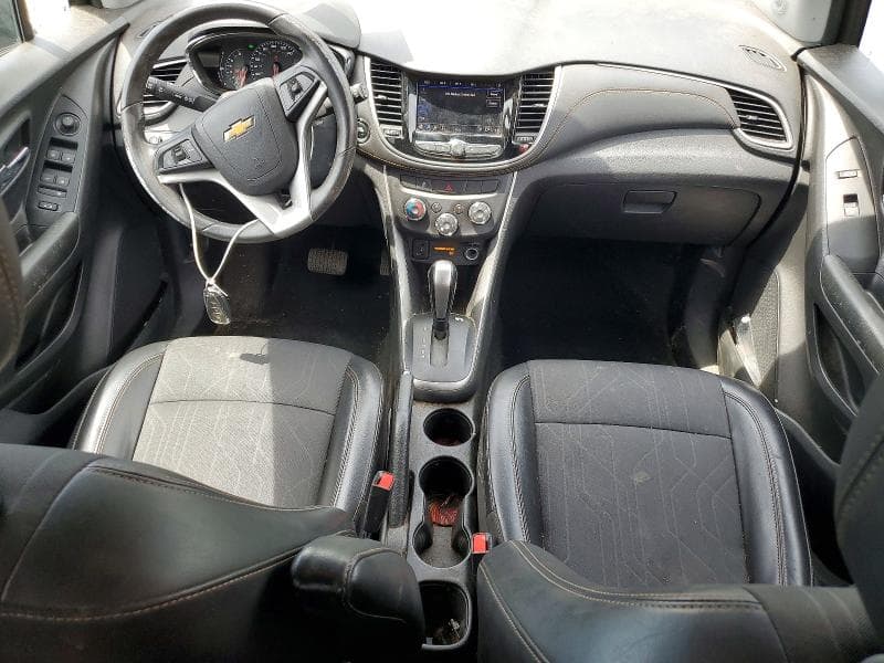 2021 CHEVROLET TRAX 1LT 8