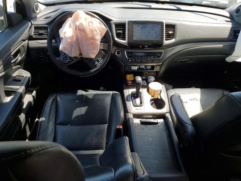 2017 HONDA PILOT EXL 8