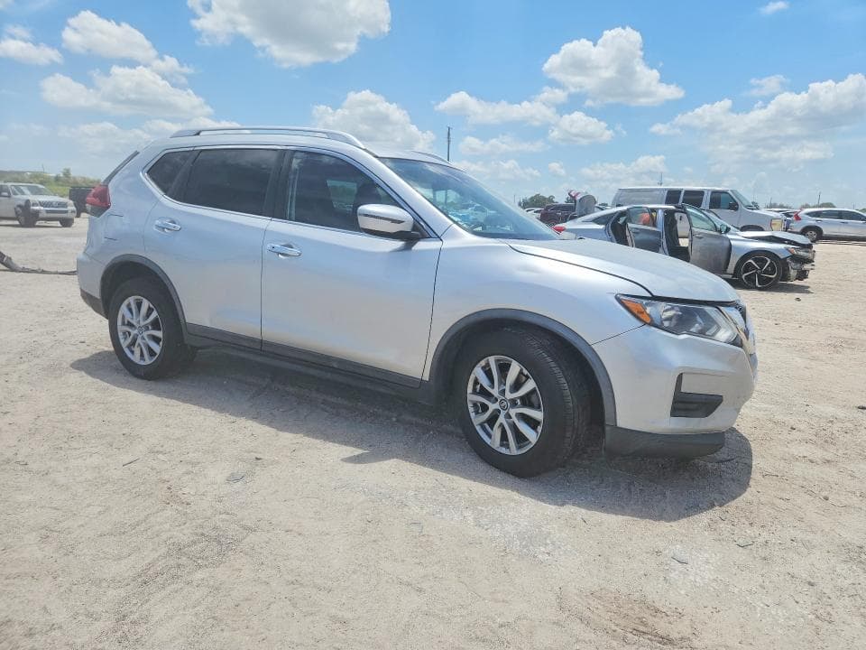 2020 NISSAN ROGUE SV 4