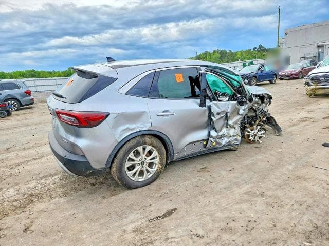 2024 FORD ESCAPE ACTIVE 3