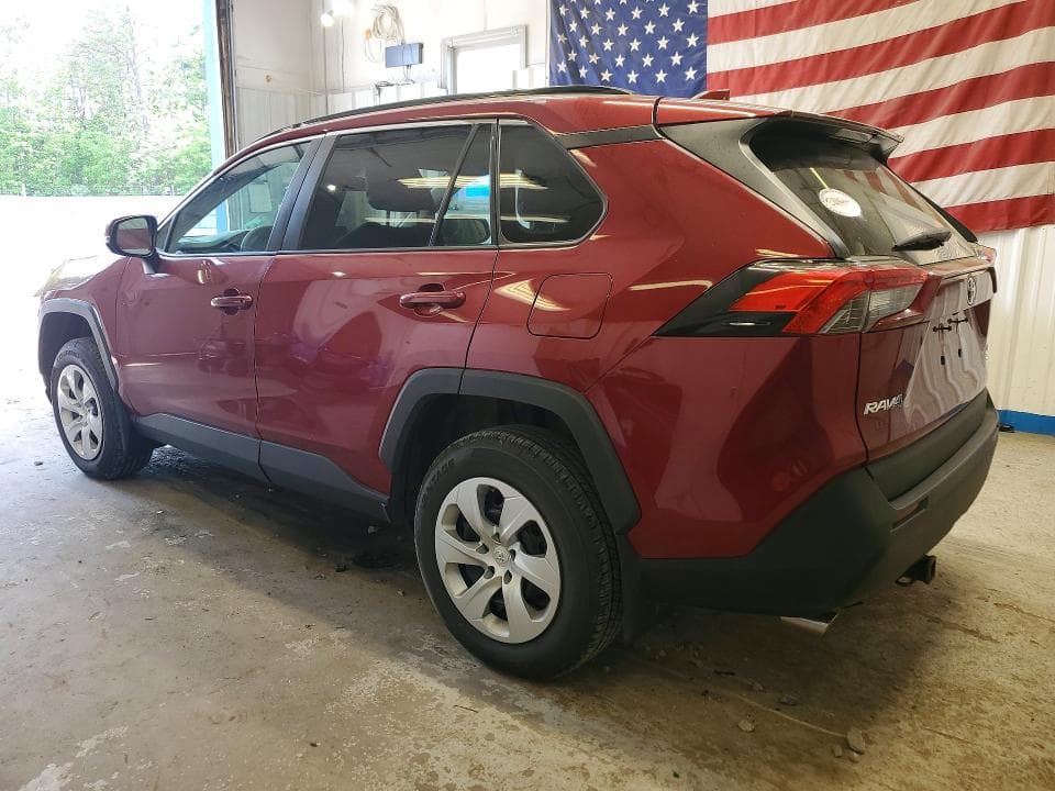 2021 TOYOTA RAV4 LE 2
