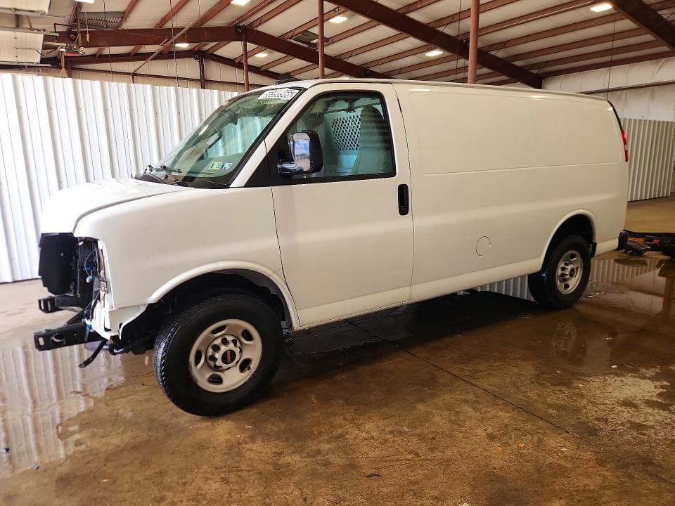 2023 GMC SAVANA
