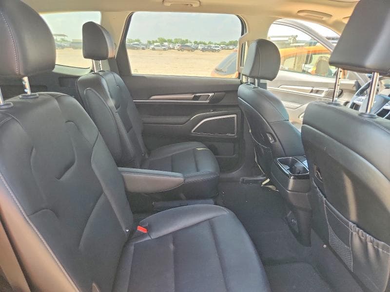 2022 KIA TELLURIDE S 10