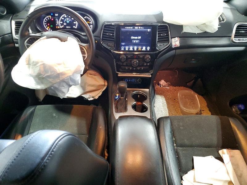 2019 JEEP GRAND CHEROKEE LAREDO 8