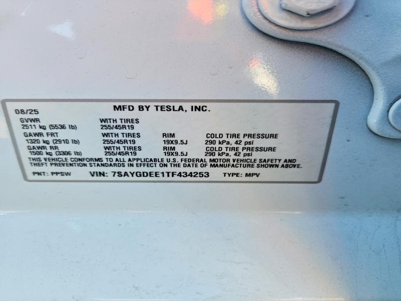 2026 TESLA MODEL Y 13