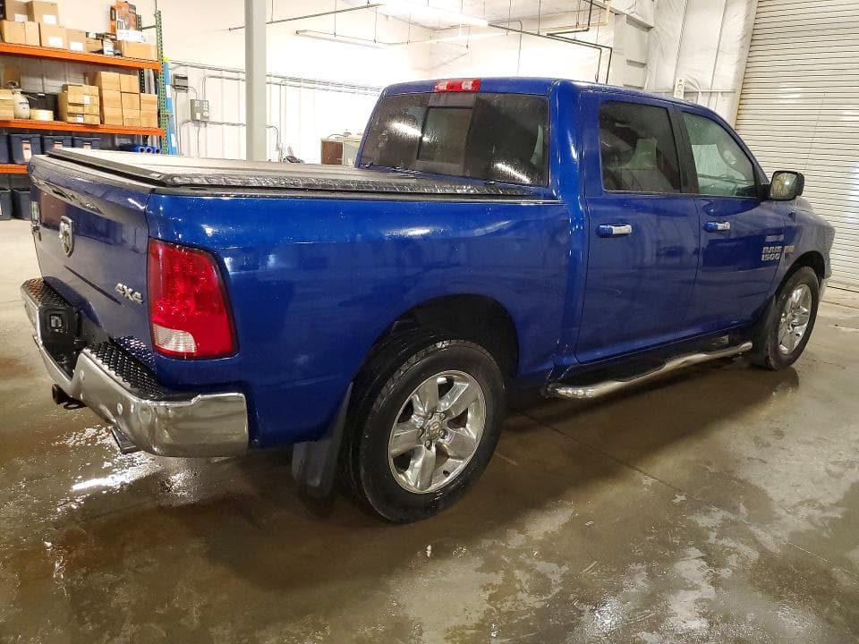 2017 RAM 1500 SLT 3