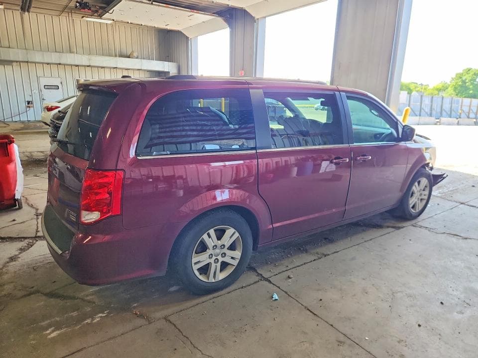 2019 DODGE GRAND CARAVAN CREW 3