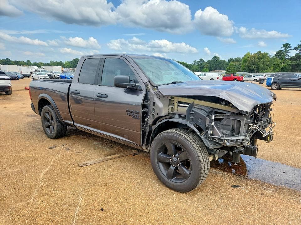 2020 RAM 1500 CLASSIC WARLOCK 4