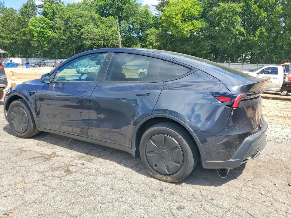 2026 TESLA MODEL Y 2
