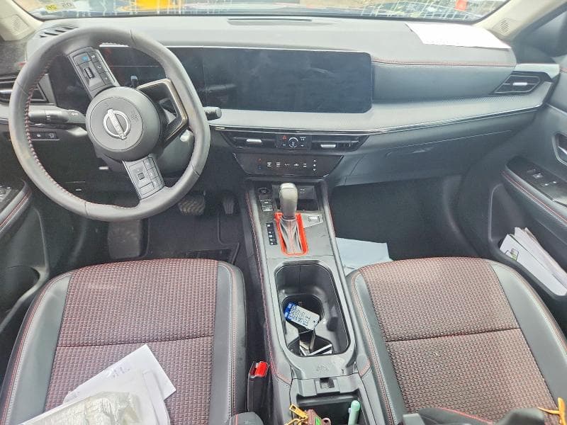 2025 NISSAN KICKS SR 8