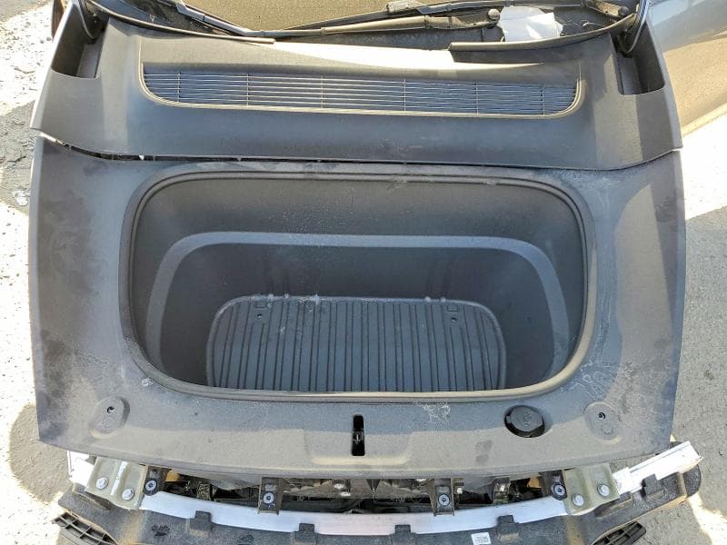 2026 TESLA MODEL Y 11