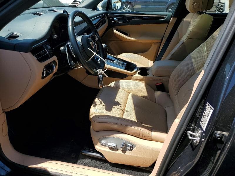 2023 PORSCHE MACAN BASE 7