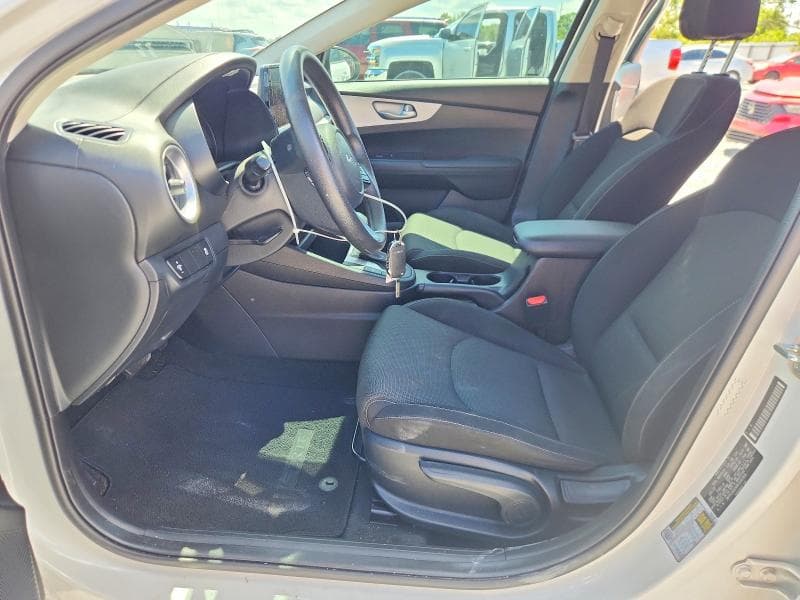2024 KIA FORTE LXS 7