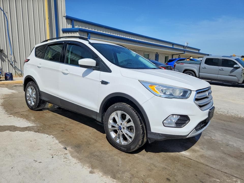 2018 FORD ESCAPE SEL 4