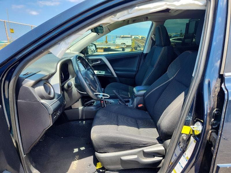 2018 TOYOTA RAV4 XLE 7