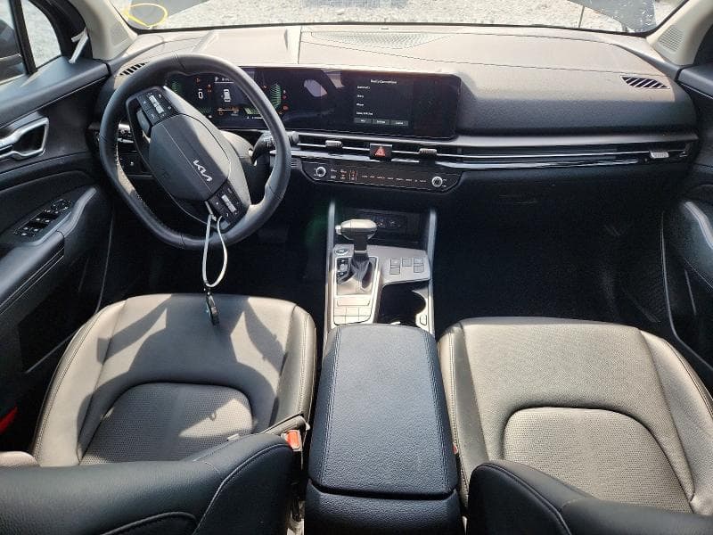 2026 KIA SPORTAGE EX 8