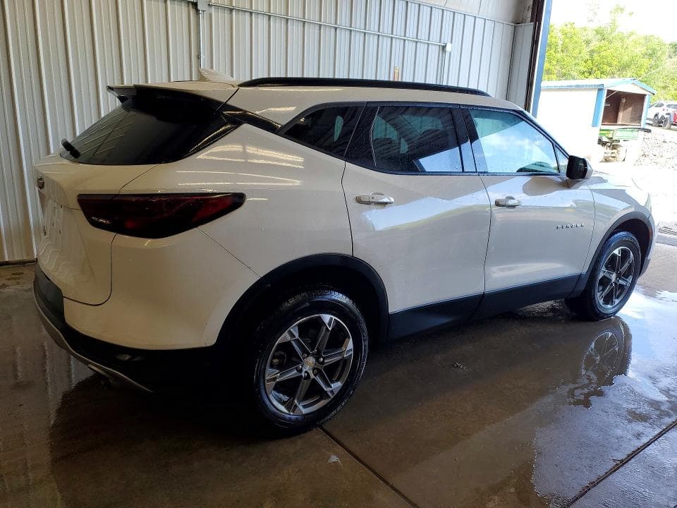 2023 CHEVROLET BLAZER 2LT 3