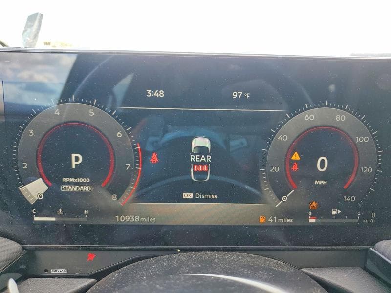 2025 NISSAN KICKS SR 9
