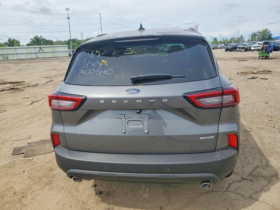 2025 FORD ESCAPE ST LINE 6