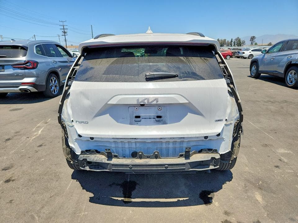 2025 KIA NIRO LX 6