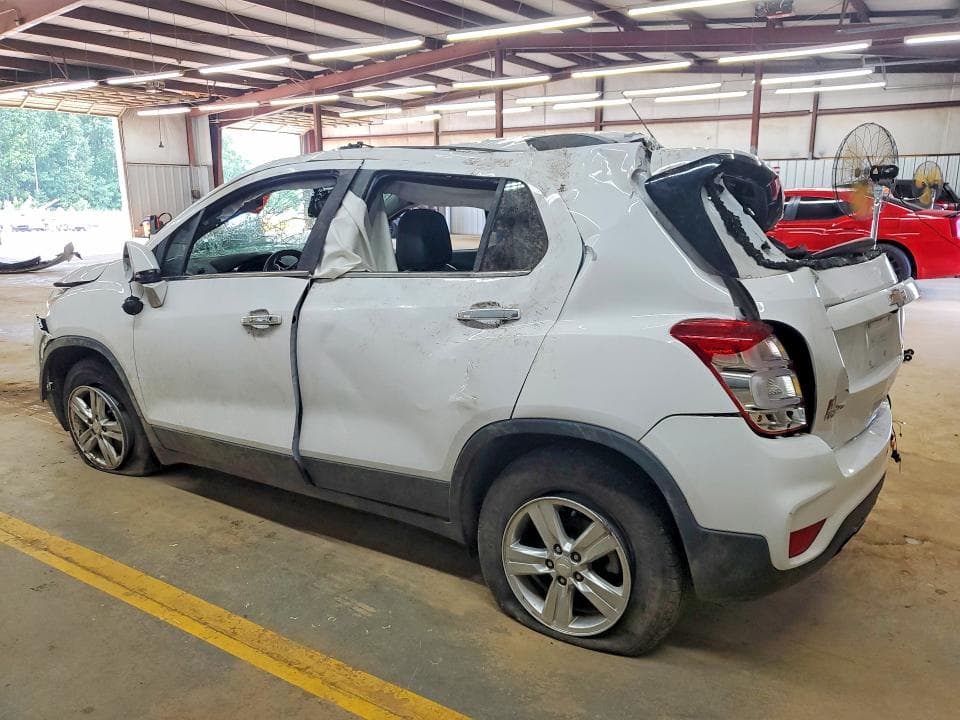 2019 CHEVROLET TRAX 1LT 2