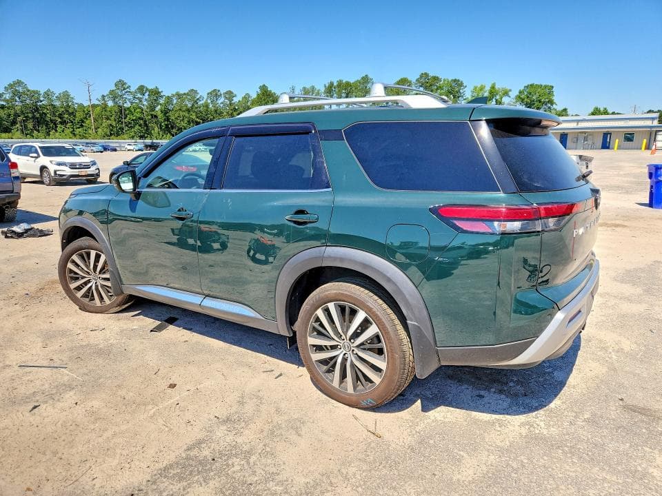 2023 NISSAN PATHFINDER PLATINUM 2