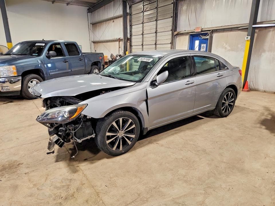 2013 CHRYSLER 200 TOURING - 1