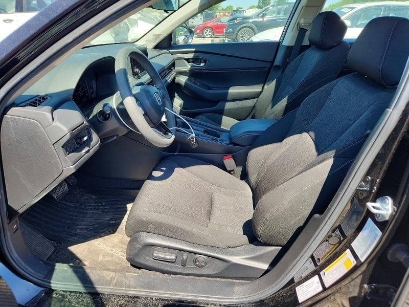 2025 HONDA ACCORD SE 7