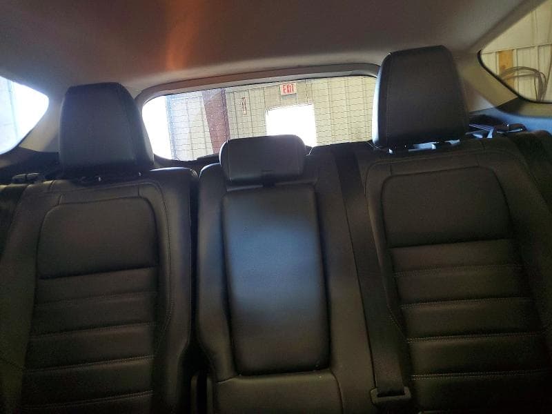 2017 FORD ESCAPE TITANIUM 10