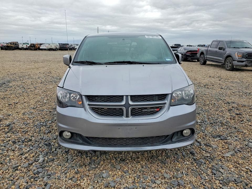 2018 DODGE GRAND CARAVAN GT 5