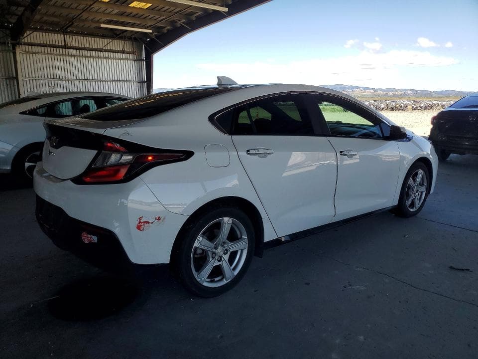 2017 CHEVROLET VOLT LT 3