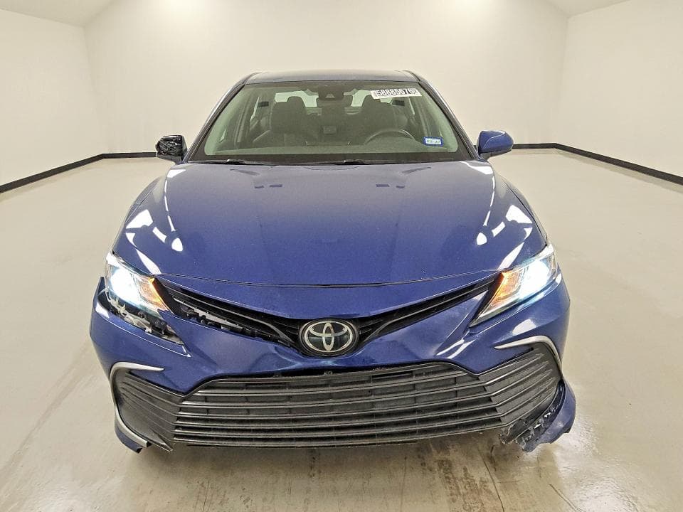 2023 TOYOTA CAMRY LE 5