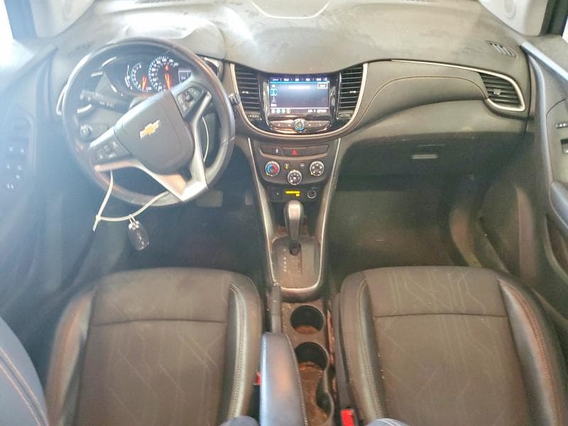 2020 CHEVROLET TRAX 1LT 8