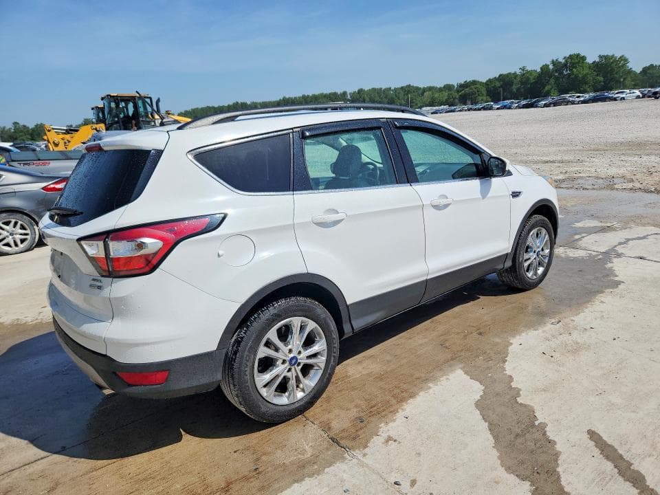 2018 FORD ESCAPE SEL 3