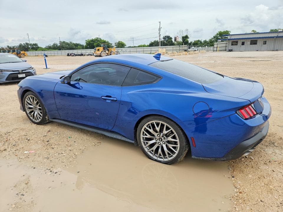 2024 FORD MUSTANG 2