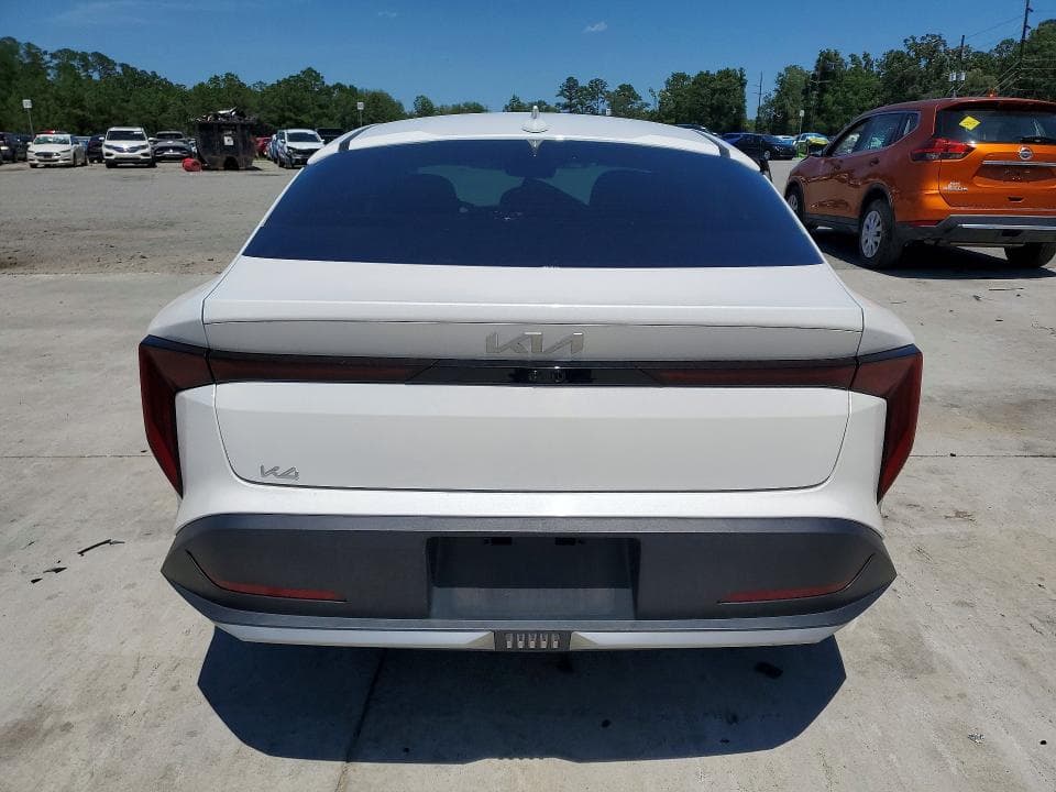 2025 KIA K4 LXS 6